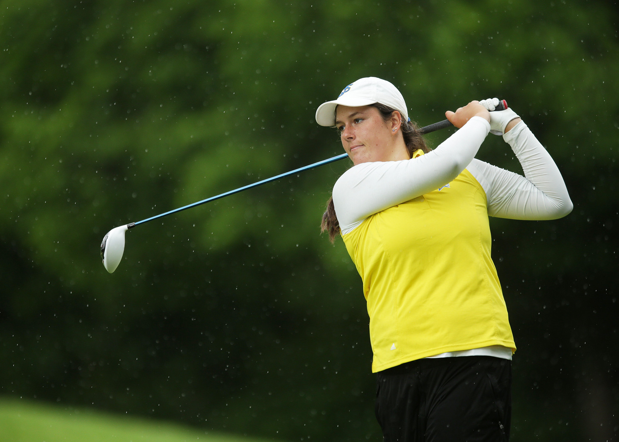 women-s-golf-atop-leaderboard-at-suspended-the-gold-rush-tournament