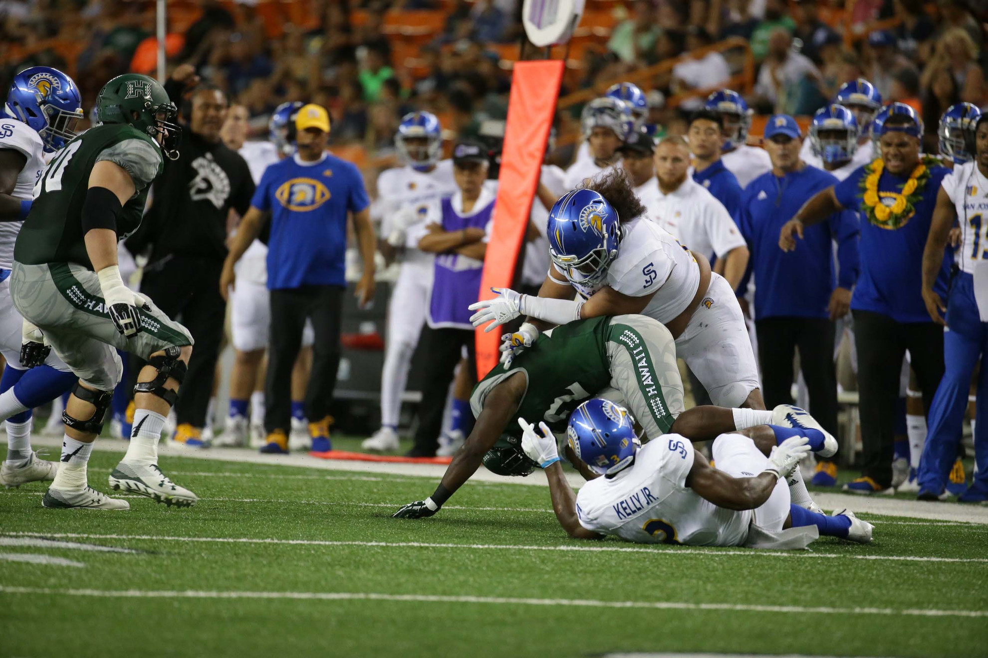 San Jose State Football Has First Full Team Practice SJSU Athletics