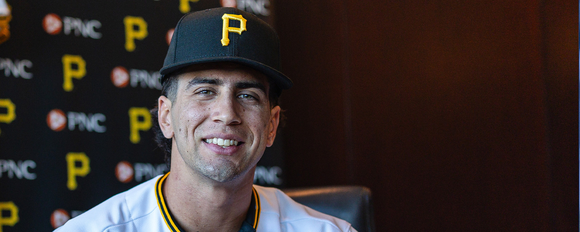 Calzadiaz, Fernandes, Albanese Sign MLB Deals