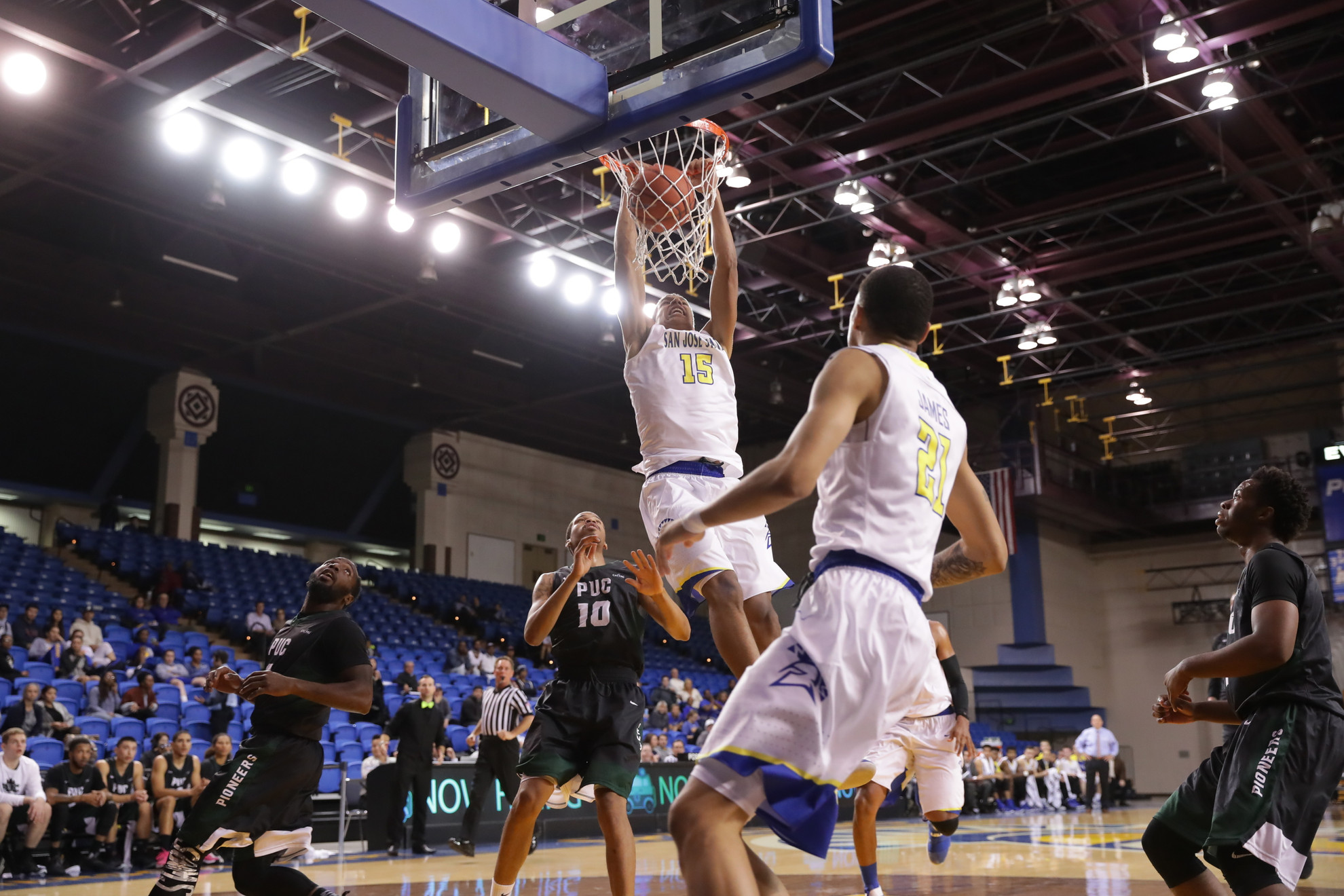 Men's Hoops Sails To 109-70 Win Over Life Pacific